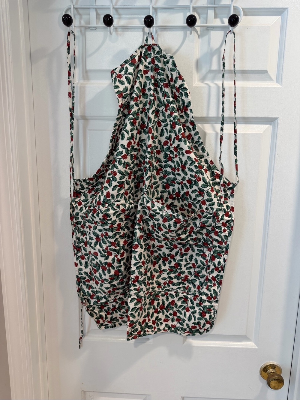 Longaberger Red & Green Holly Print Kitchen Apron